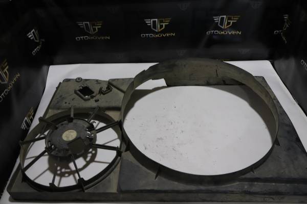 FORD CUSTOM 310 S 100 PS ÇIKMA PARÇA TRANSİT V155 RADYATÖR DAVLUMBAZI